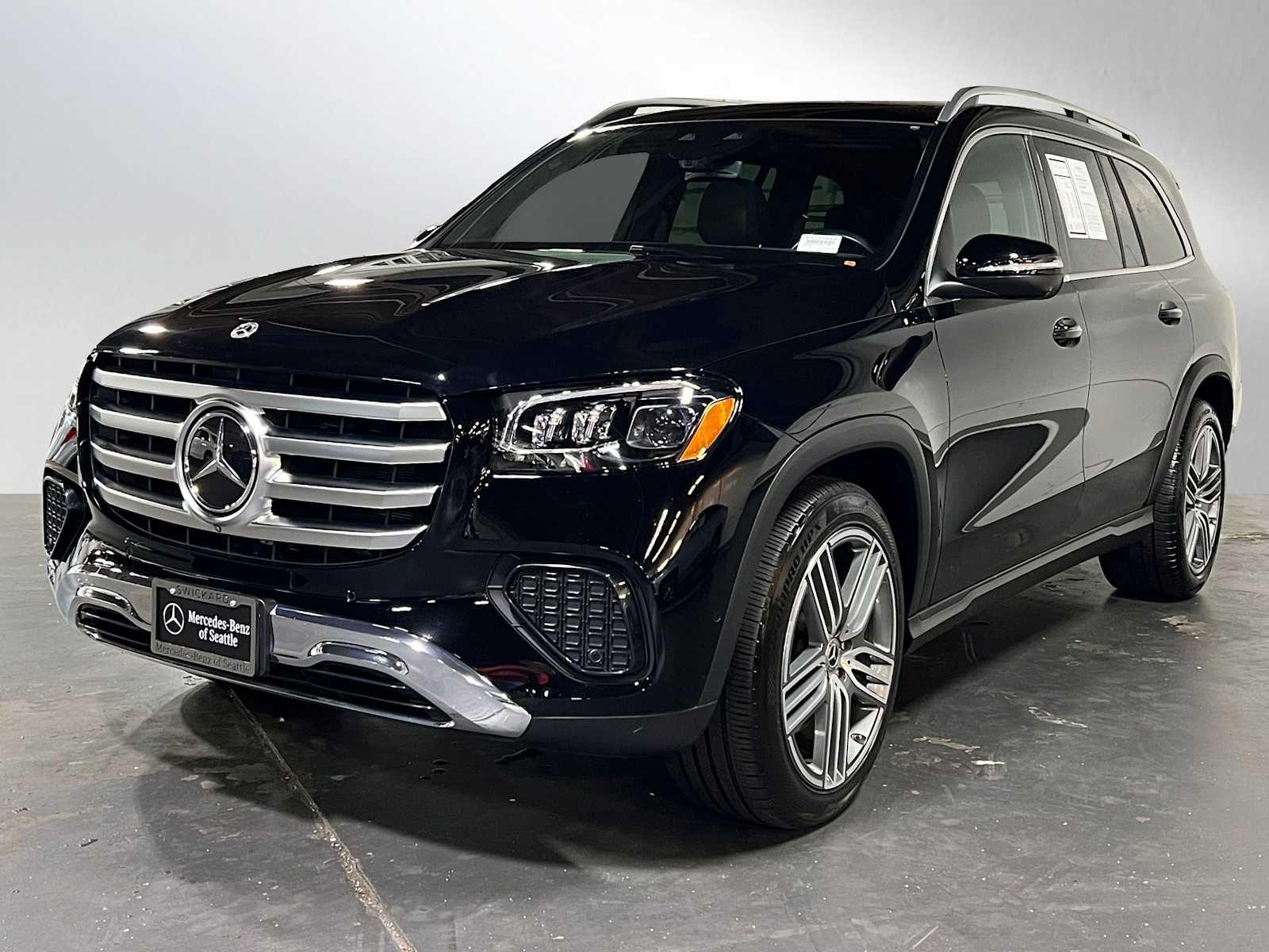 2025 Mercedes-Benz GLS 450 4MATIC® SUV