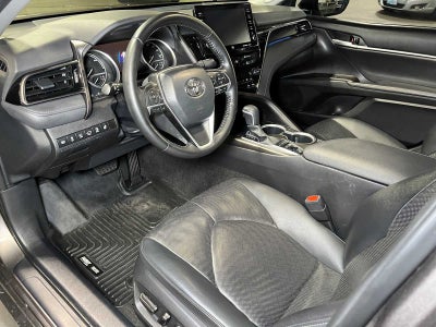 2023 Toyota Camry Hybrid XLE