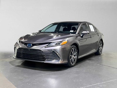 2023 Toyota Camry Hybrid XLE