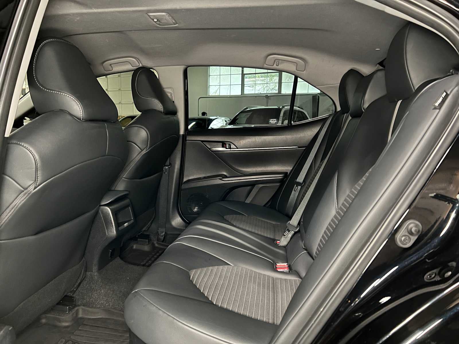 2024 Toyota Camry Hybrid SE