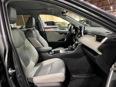 2024 Toyota RAV4 Hybrid XLE Premium