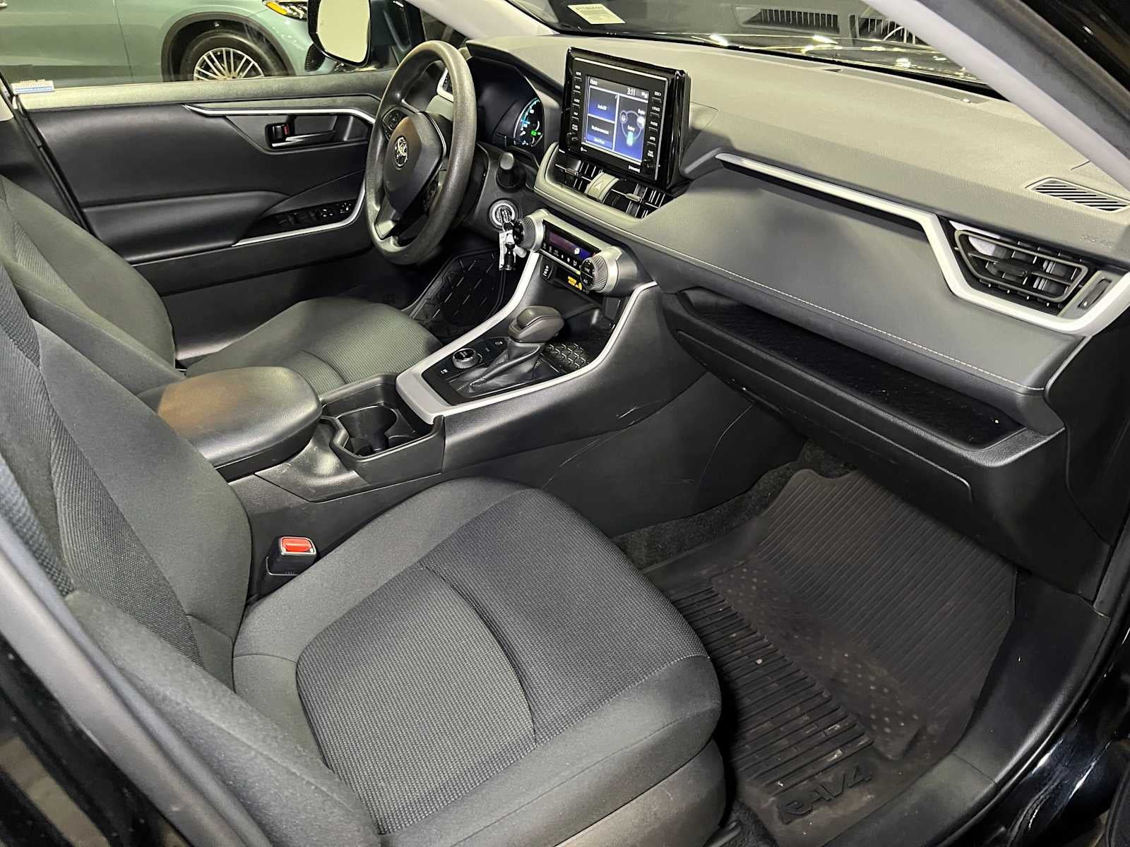 2021 Toyota RAV4 Hybrid LE