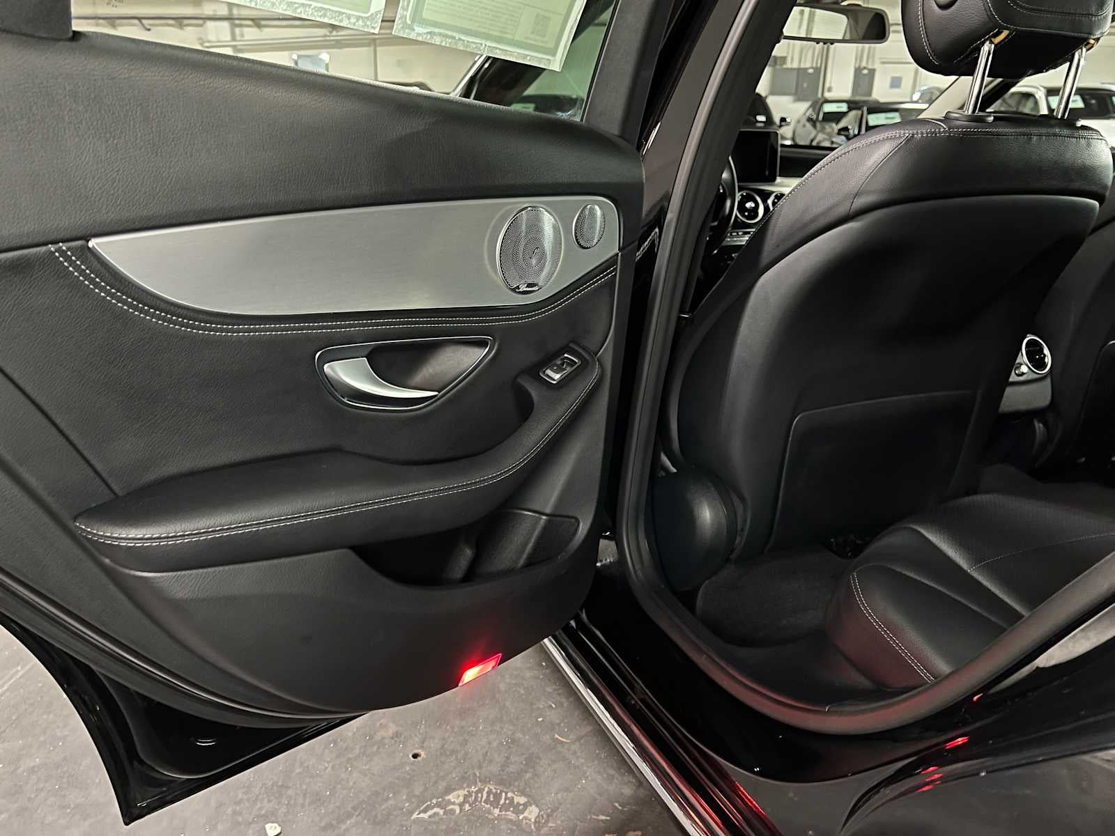 2015 Mercedes-Benz C 300 4dr Sdn 4MATIC®