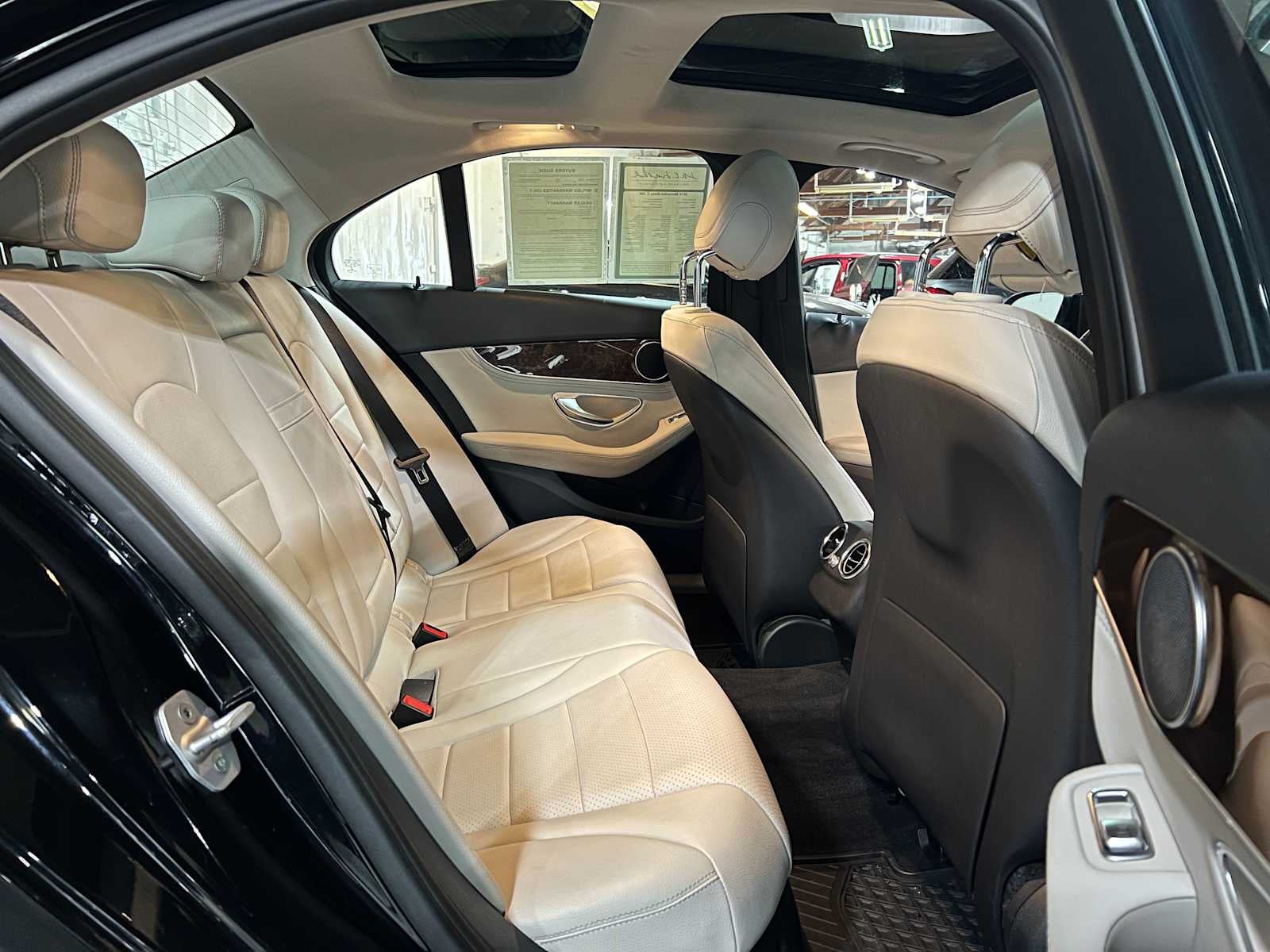 2016 Mercedes-Benz C 300 4dr Sdn 4MATIC®
