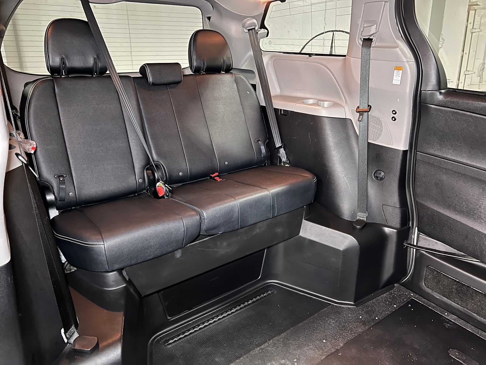 2015 Toyota Sienna SE