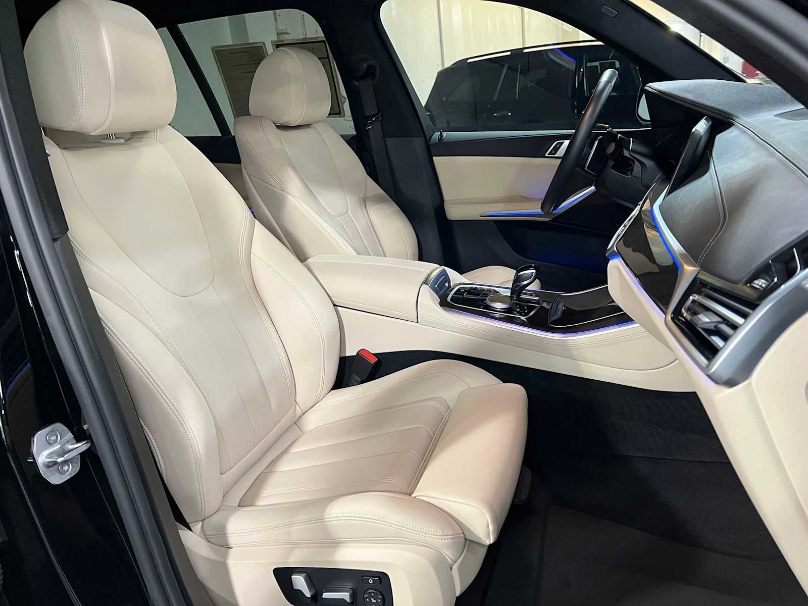 2022 BMW X5 xDrive40i xDrive40i