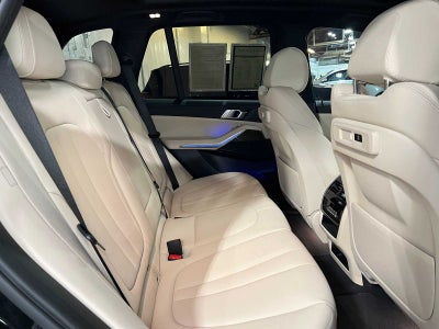 2022 BMW X5 xDrive40i xDrive40i