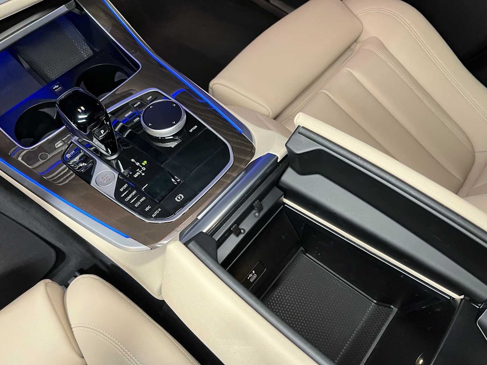 2022 BMW X5 xDrive40i xDrive40i