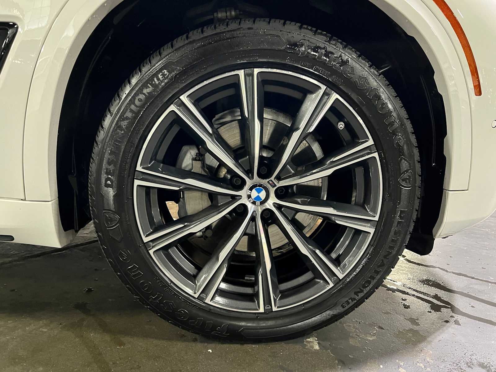 2023 BMW X5 xDrive40i xDrive40i