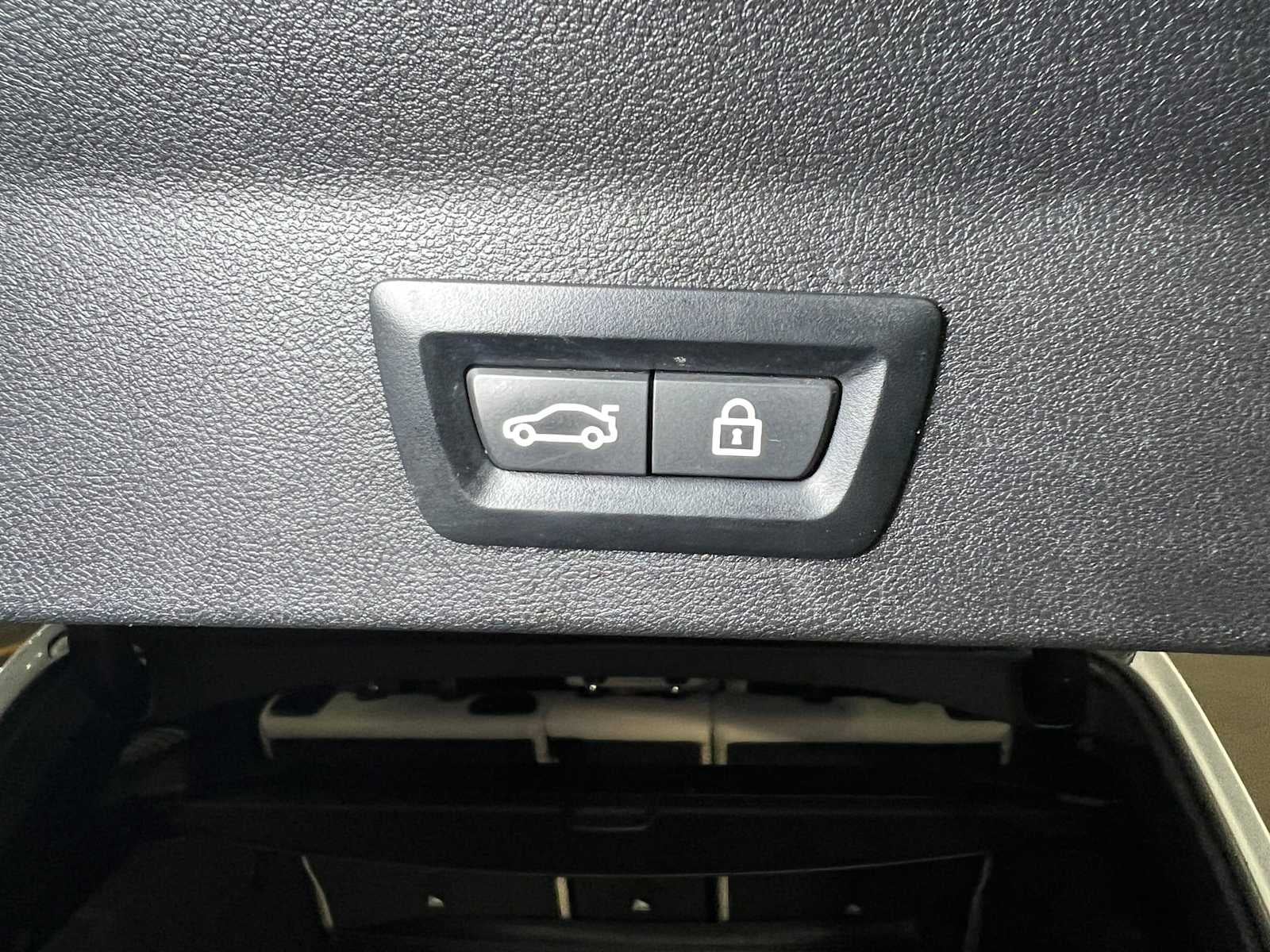 2021 BMW X3 xDrive30e xDrive30e