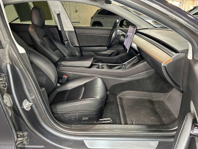 2019 Tesla Model 3 Standard Range