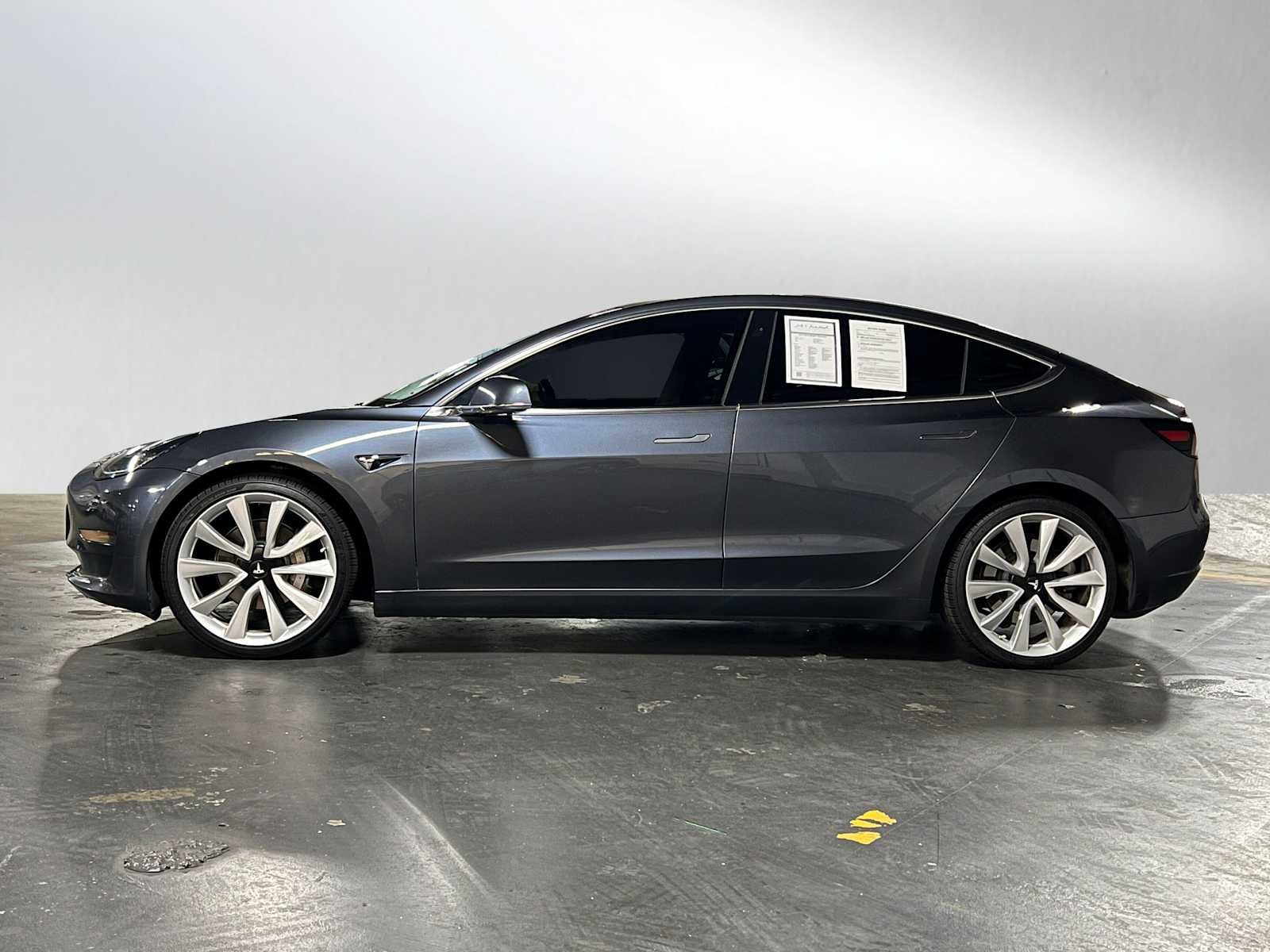 2019 Tesla Model 3 Standard Range