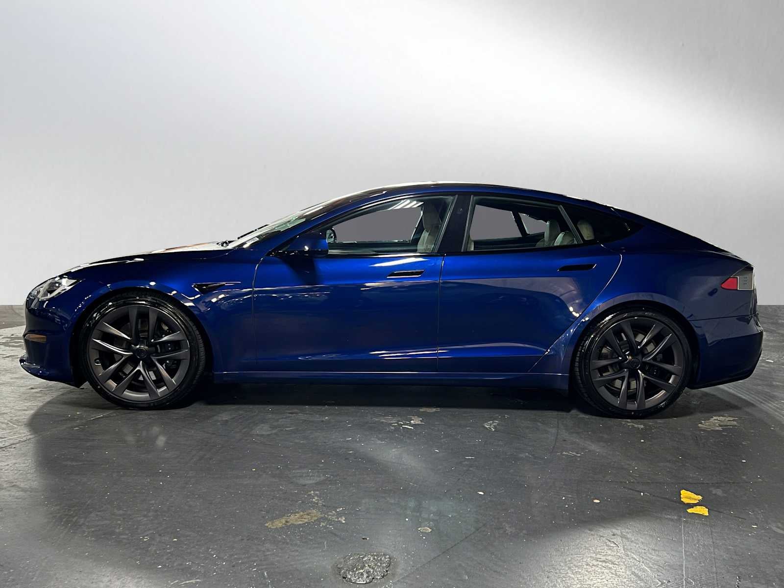 2021 Tesla Model S Plaid