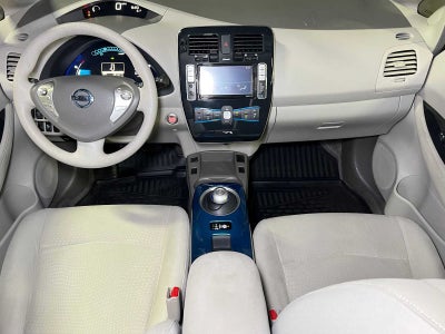 2011 Nissan LEAF SL-e