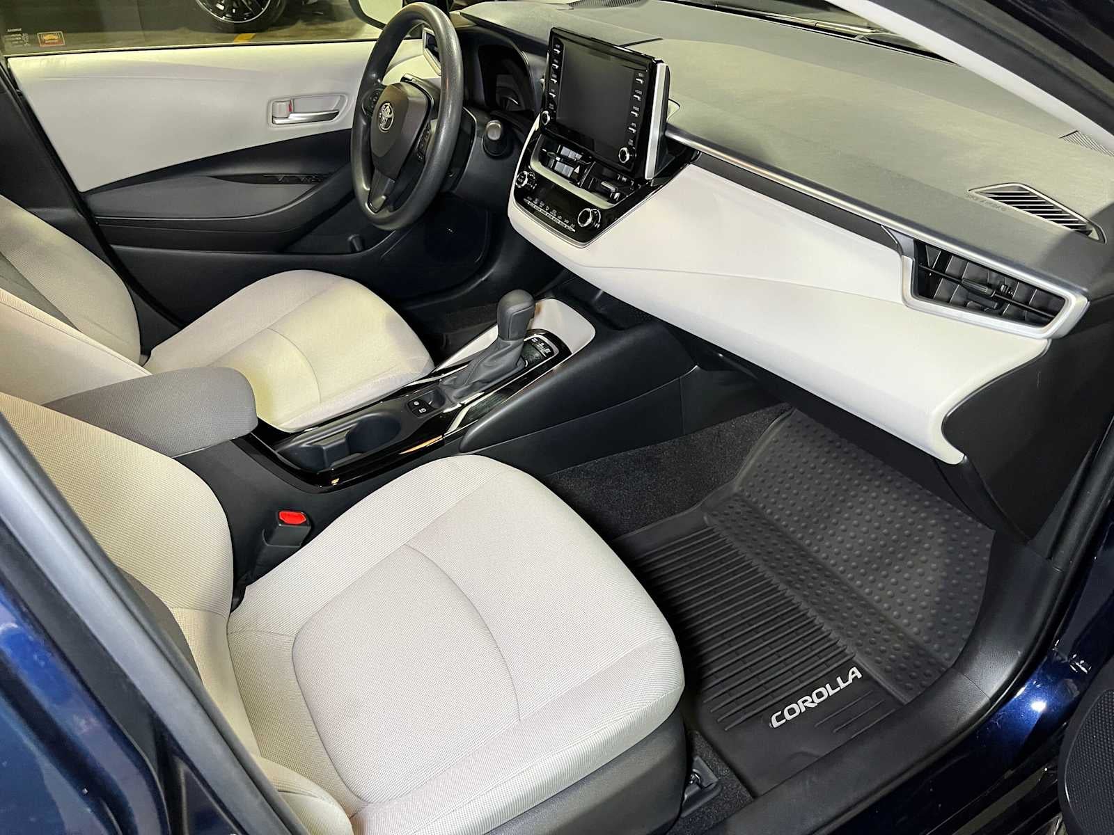 2020 Toyota Corolla Hybrid LE