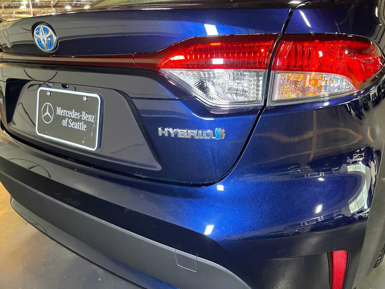 2020 Toyota Corolla Hybrid LE