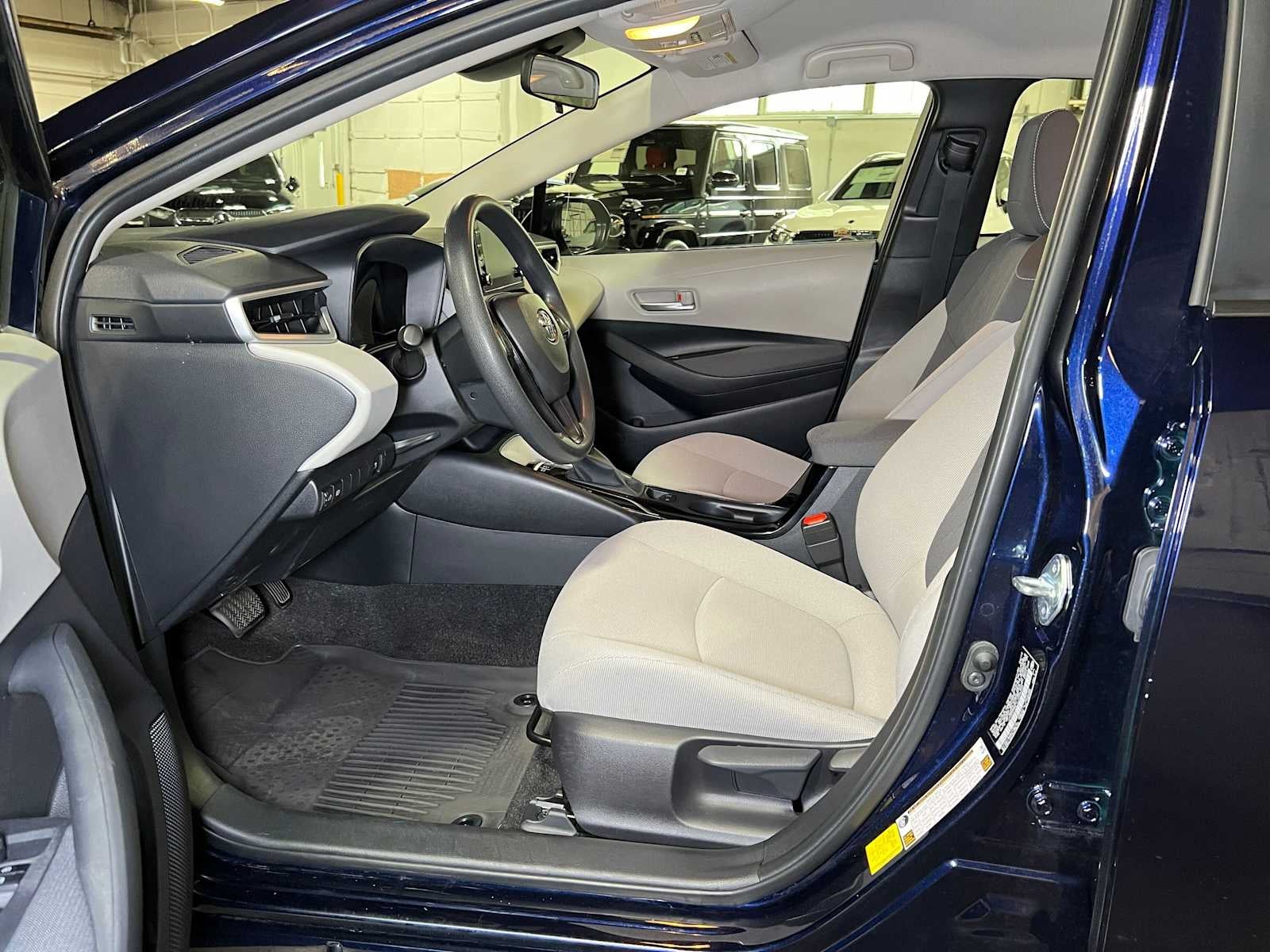 2020 Toyota Corolla Hybrid LE