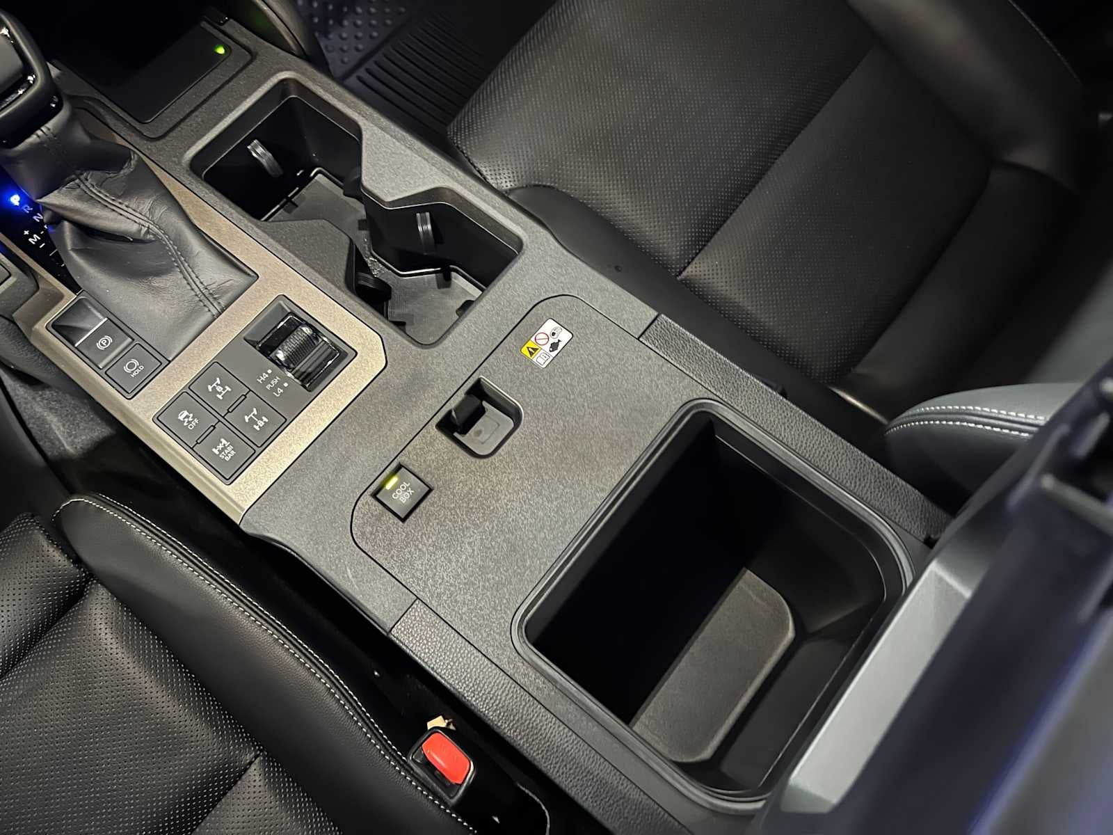 2024 Toyota Land Cruiser 4WD (Natl)