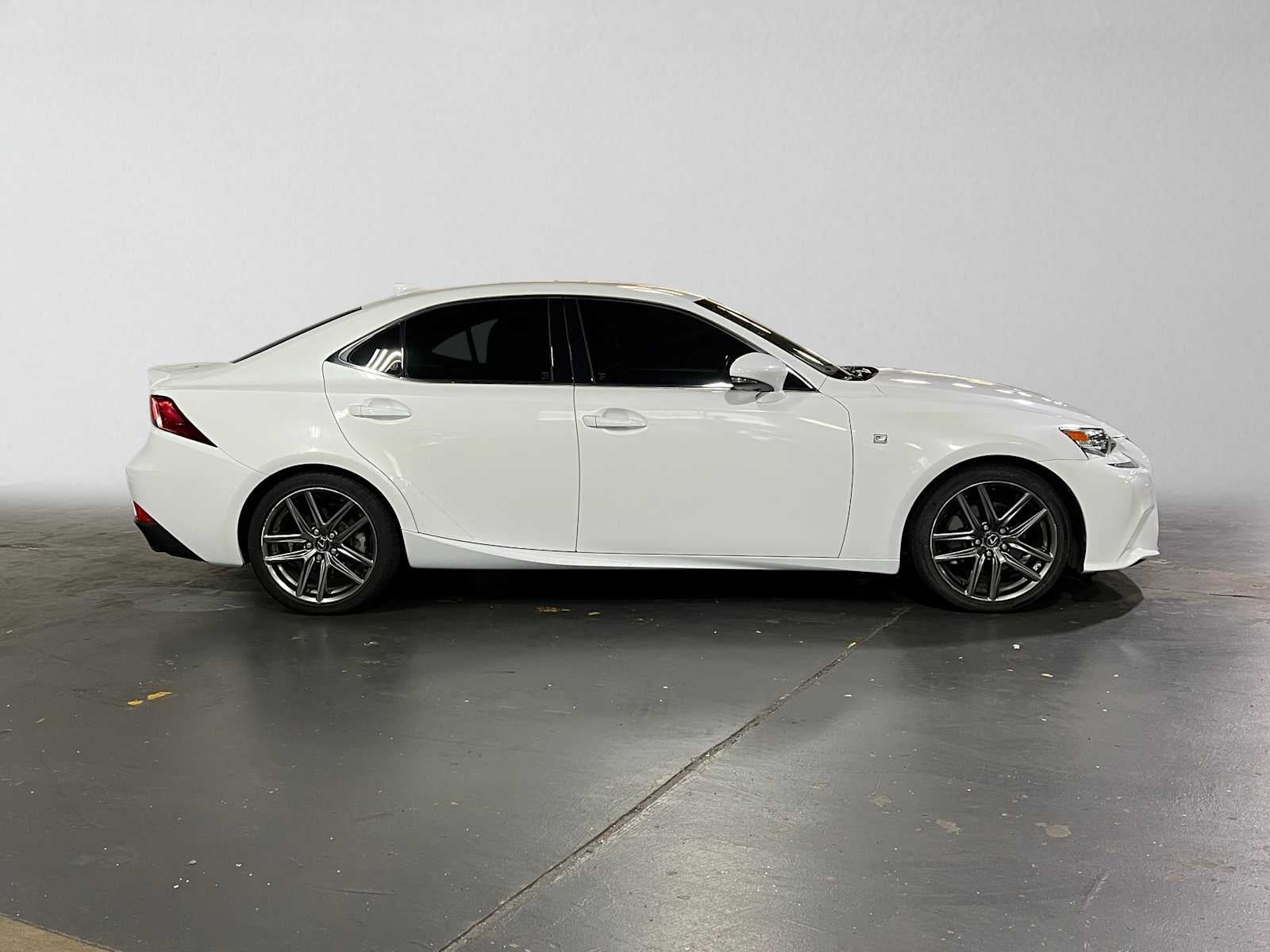2015 Lexus IS 250 4dr Sport Sdn RWD