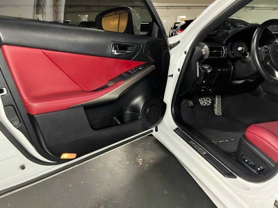 2015 Lexus IS 250 4dr Sport Sdn RWD