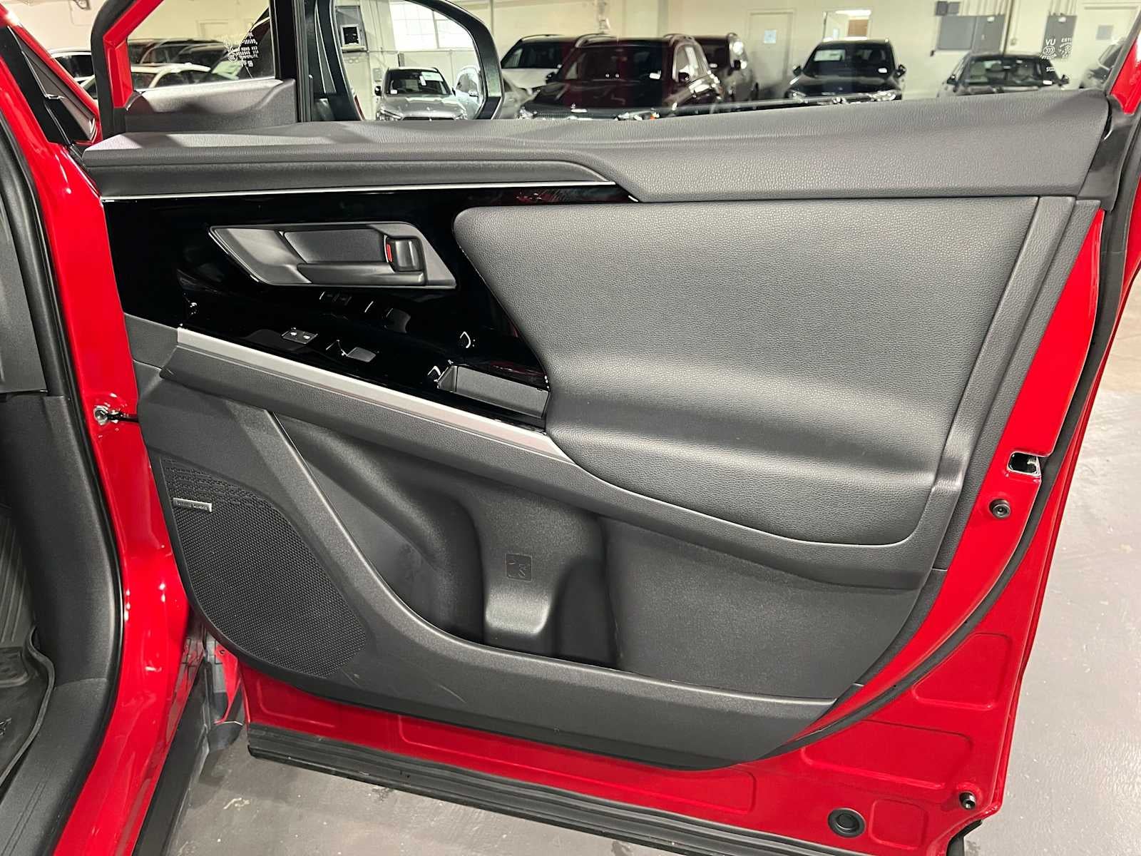 2025 Subaru Solterra Limited