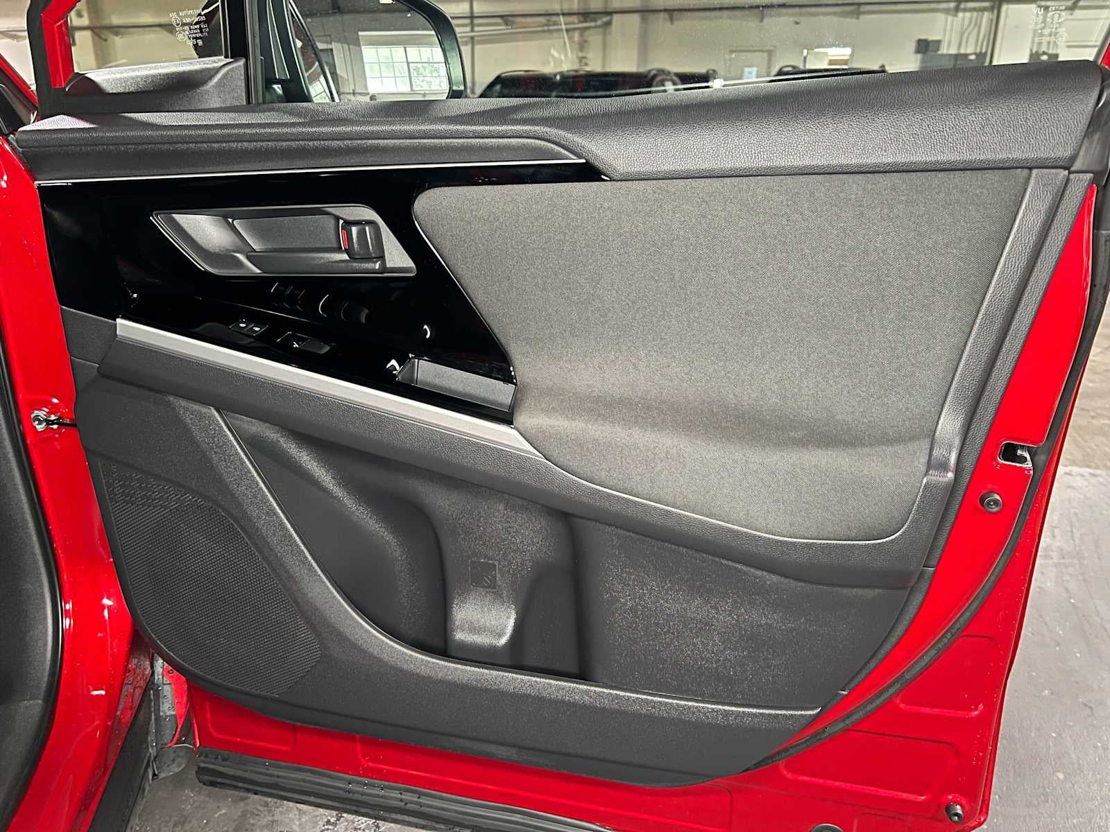 2025 Subaru Solterra Premium