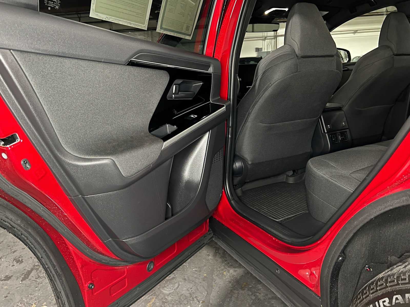 2025 Subaru Solterra Premium