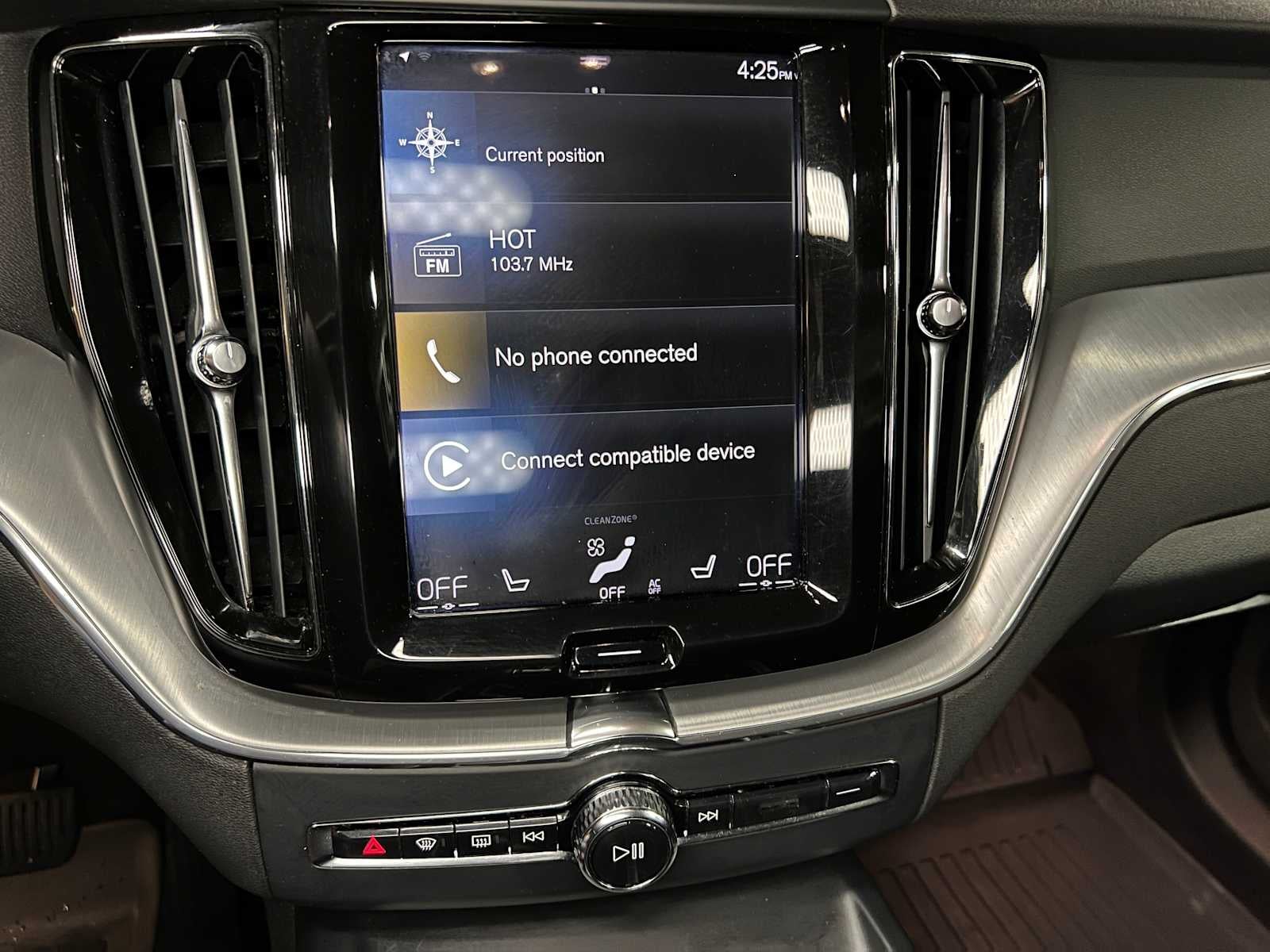 2019 Volvo XC60 Momentum