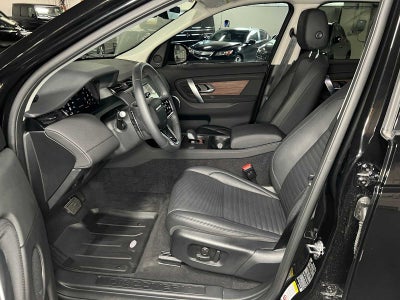 2025 Land Rover Discovery Sport S
