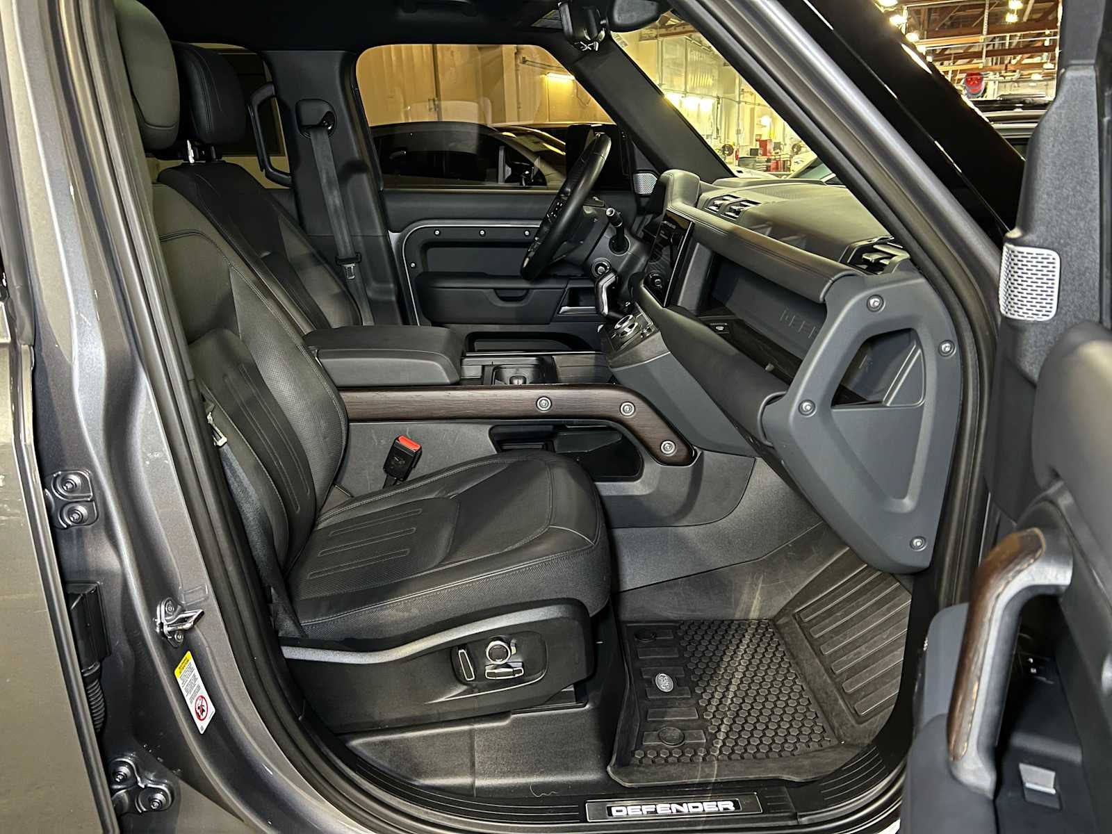 2024 Land Rover Defender X