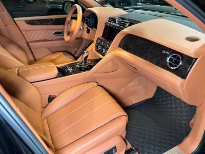 2022 Bentley Bentayga V8