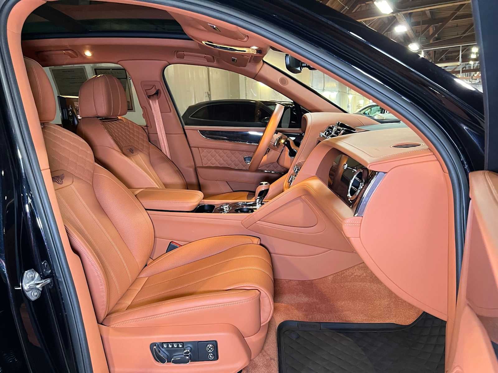 2022 Bentley Bentayga V8