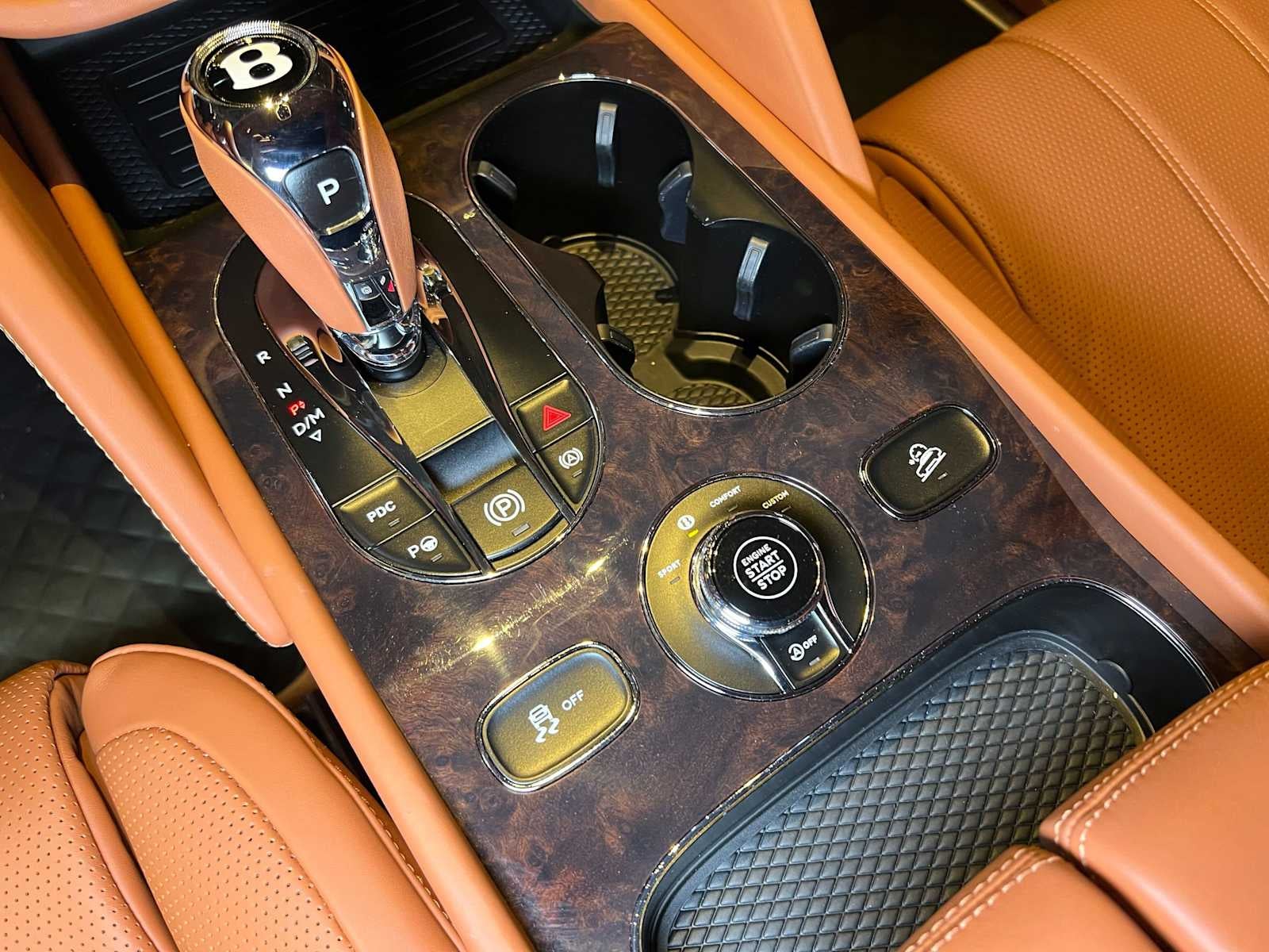 2022 Bentley Bentayga V8