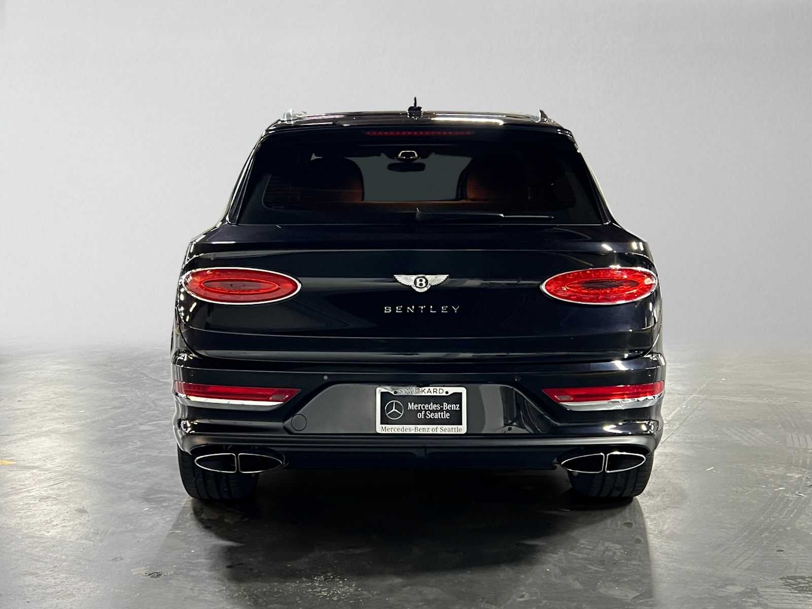 2022 Bentley Bentayga V8