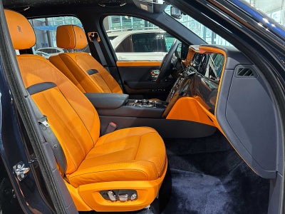 2025 Rolls-Royce Cullinan Black Badge