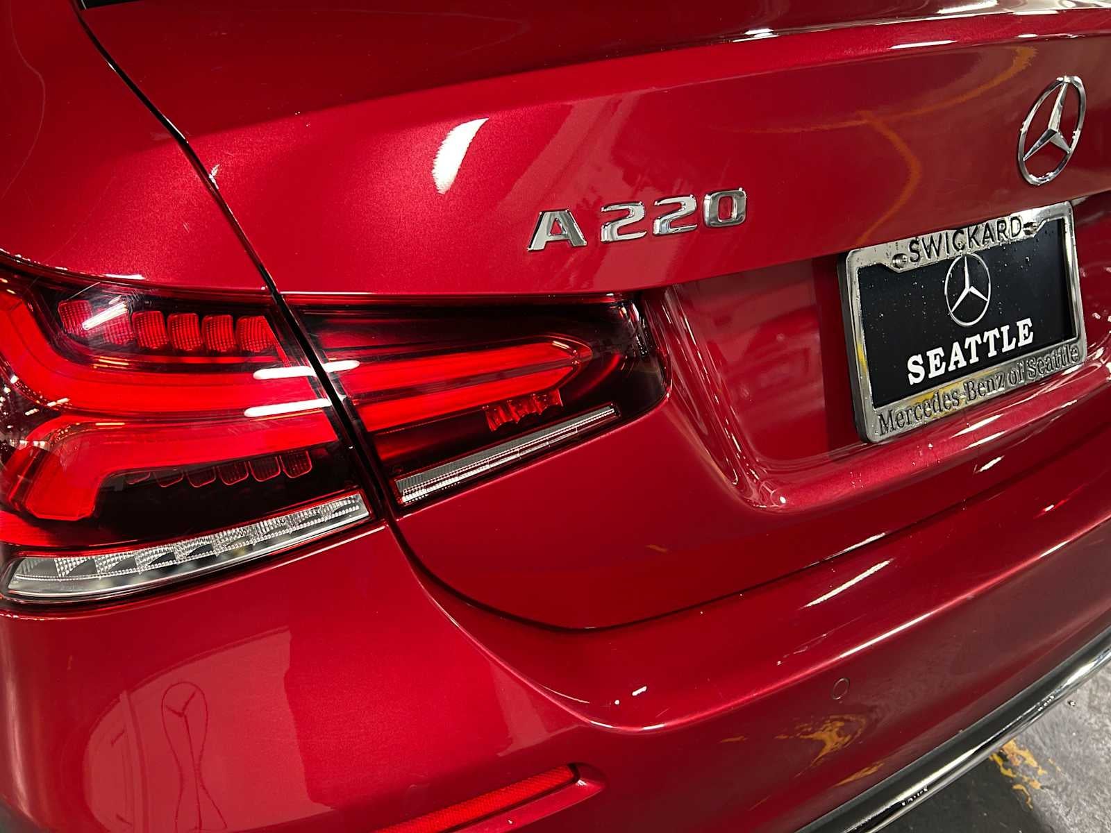 2021 Mercedes-Benz A 220 4MATIC® Sedan