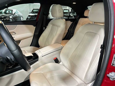 2021 Mercedes-Benz A 220 4MATIC® Sedan