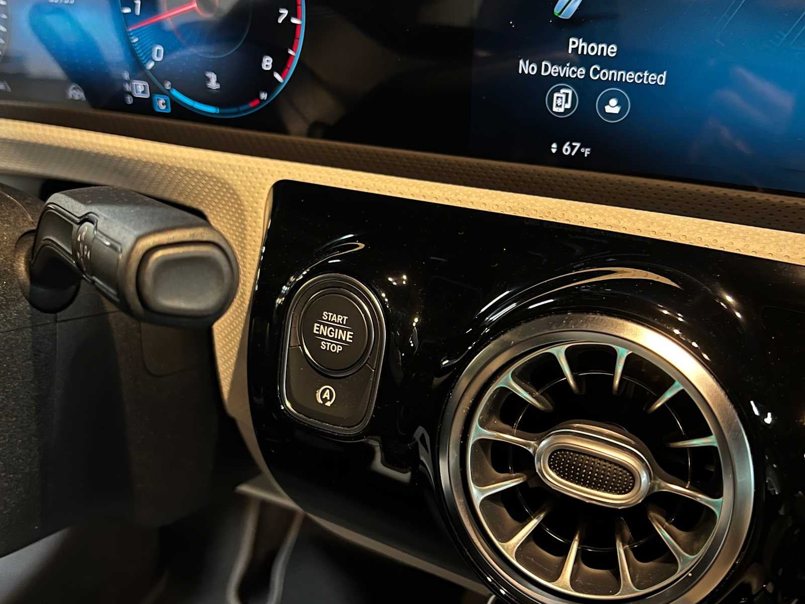 2021 Mercedes-Benz A 220 4MATIC® Sedan