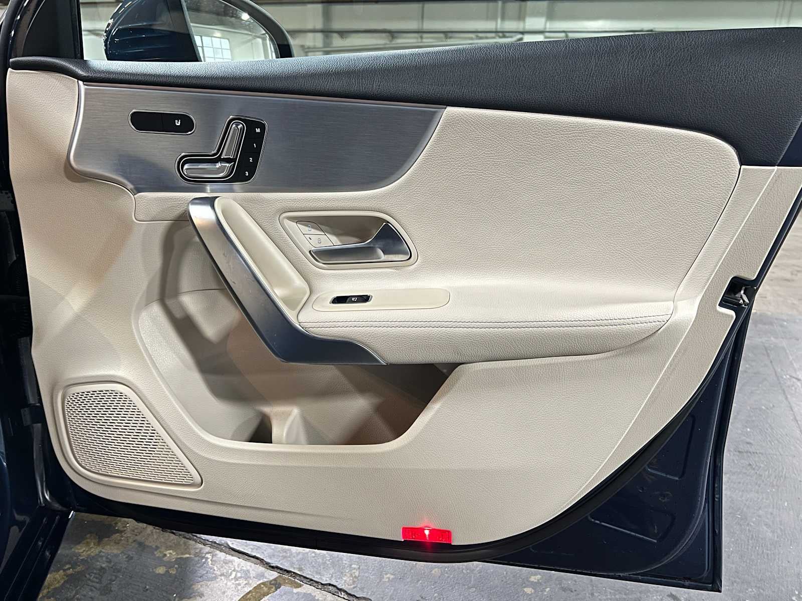 2021 Mercedes-Benz A 220 A 220