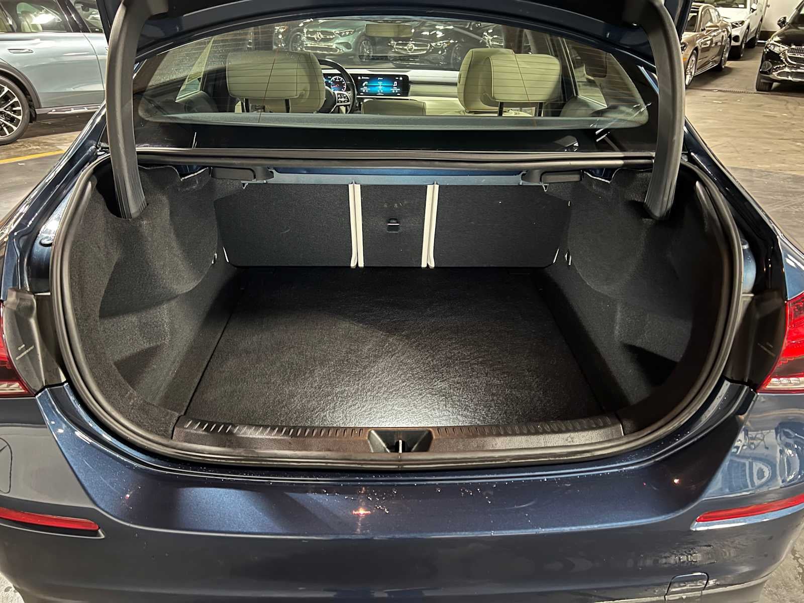 2021 Mercedes-Benz A 220 A 220