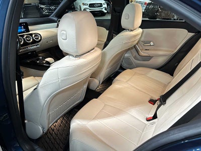 2021 Mercedes-Benz A 220 A 220