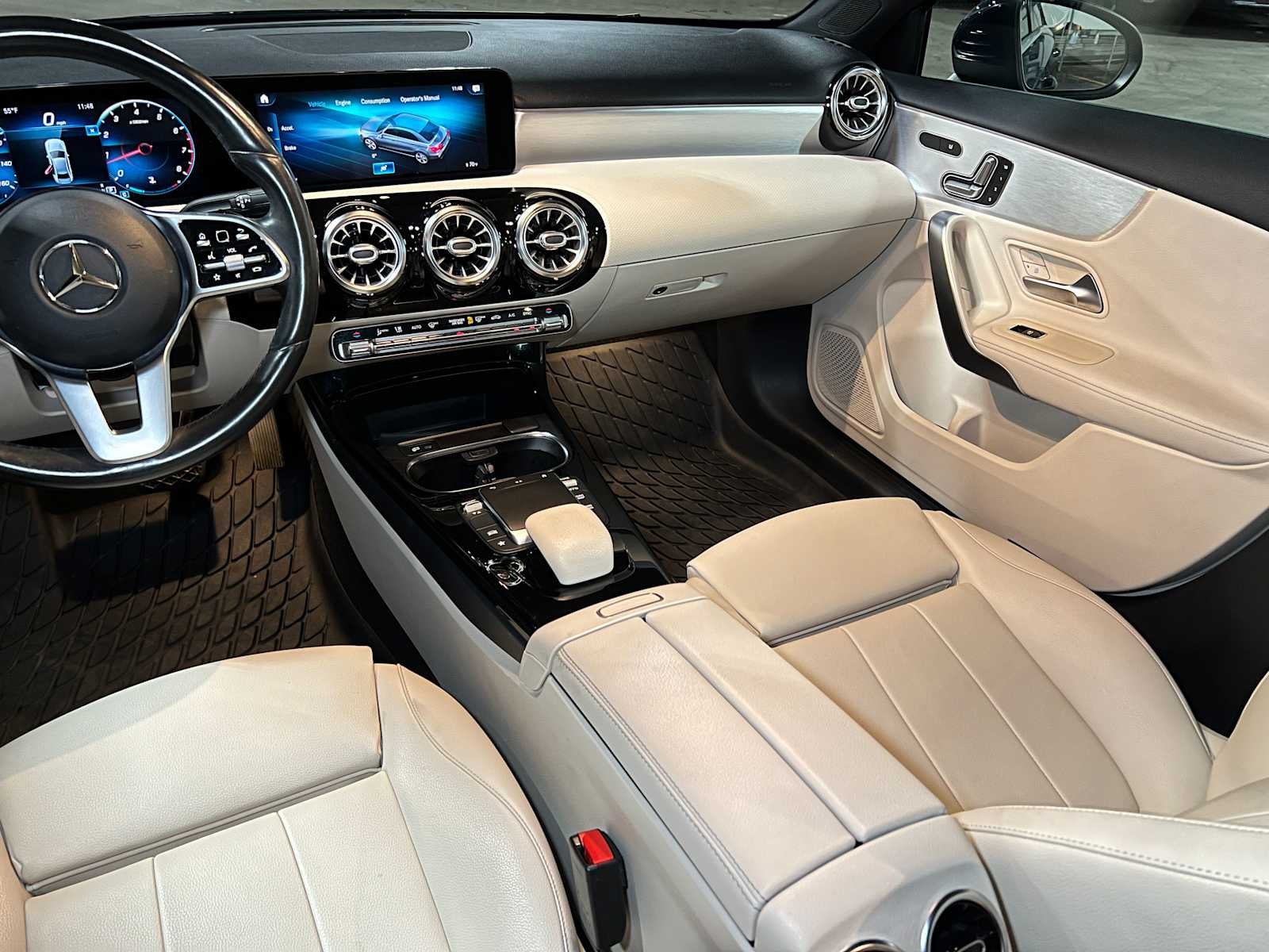 2021 Mercedes-Benz A 220 A 220