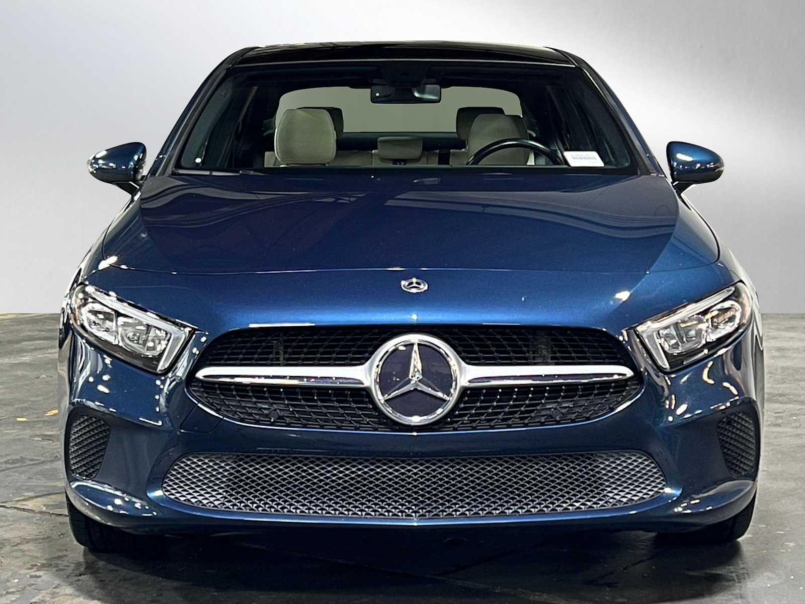 2021 Mercedes-Benz A 220 A 220