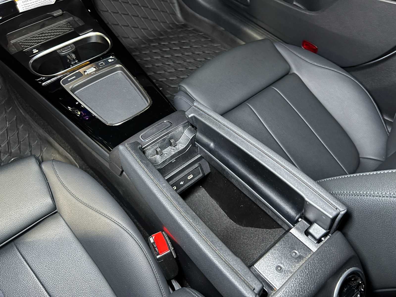 2025 Mercedes-Benz CLA 250 CLA 250