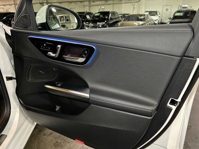 2025 Mercedes-Benz C 300 C 300
