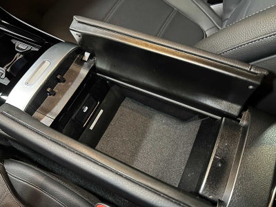 2025 Mercedes-Benz C 300 C 300