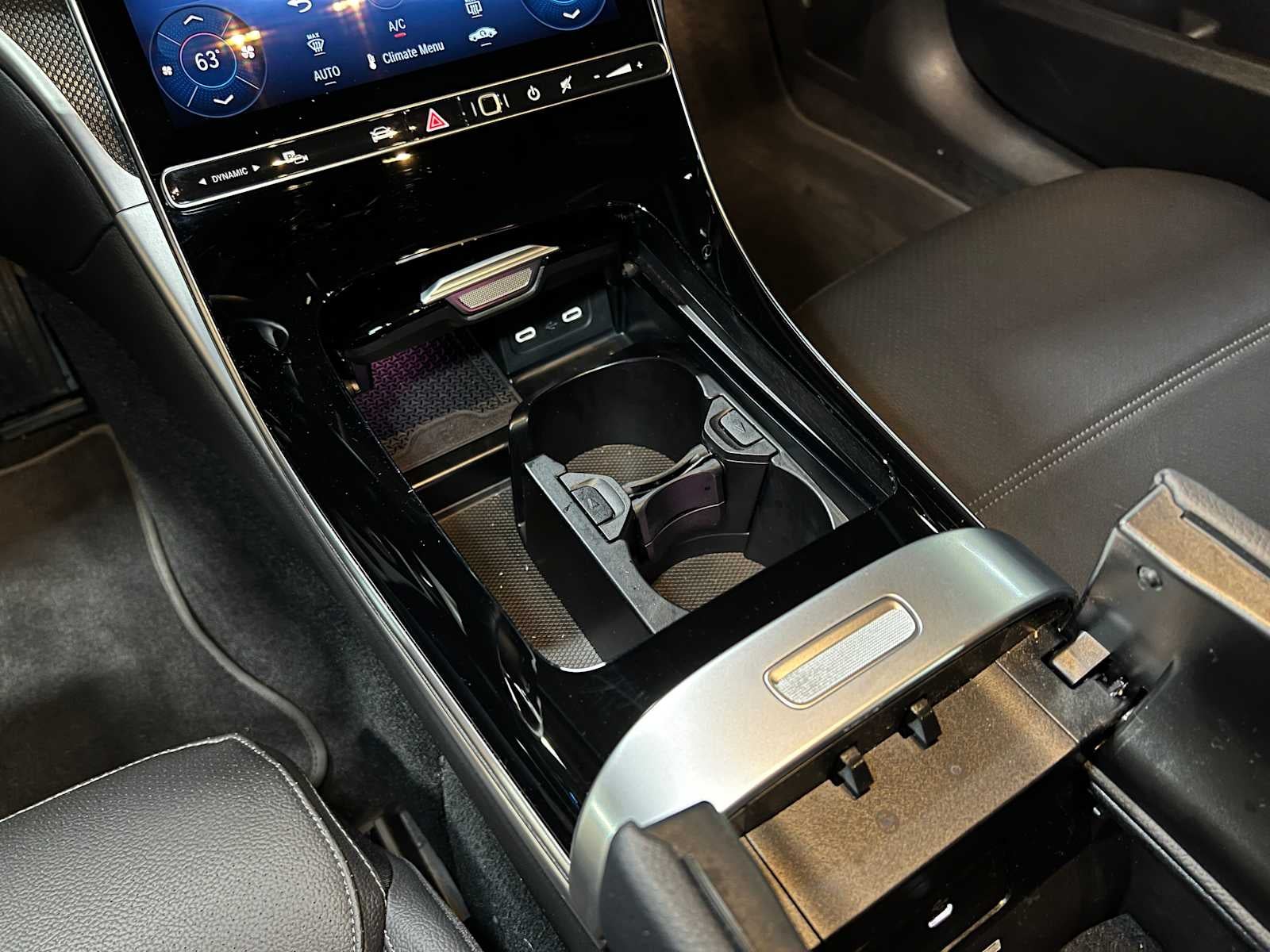 2025 Mercedes-Benz C 300 C 300