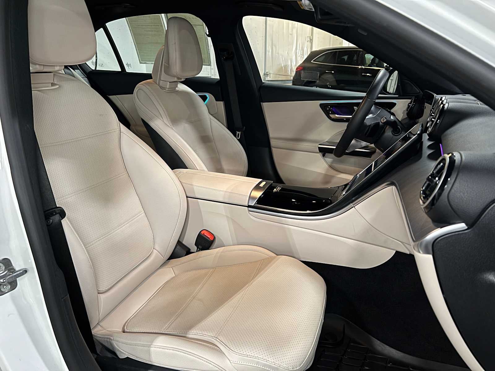 2025 Mercedes-Benz C 300 Sedan