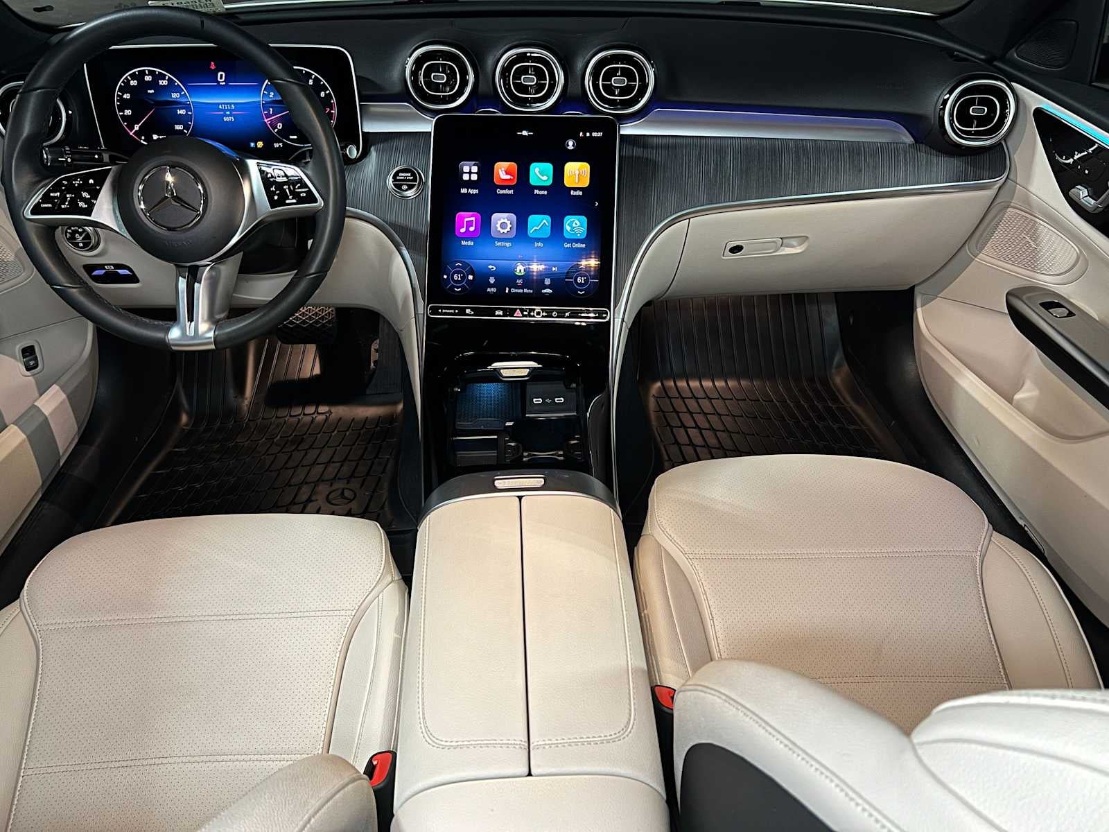 2025 Mercedes-Benz C 300 Sedan