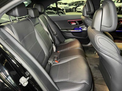 2025 Mercedes-Benz C 300 C 300